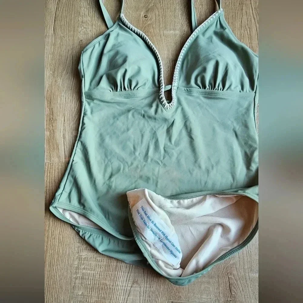 Kona Sol Sage Green One Piece Swimsuit Size Large NWOT